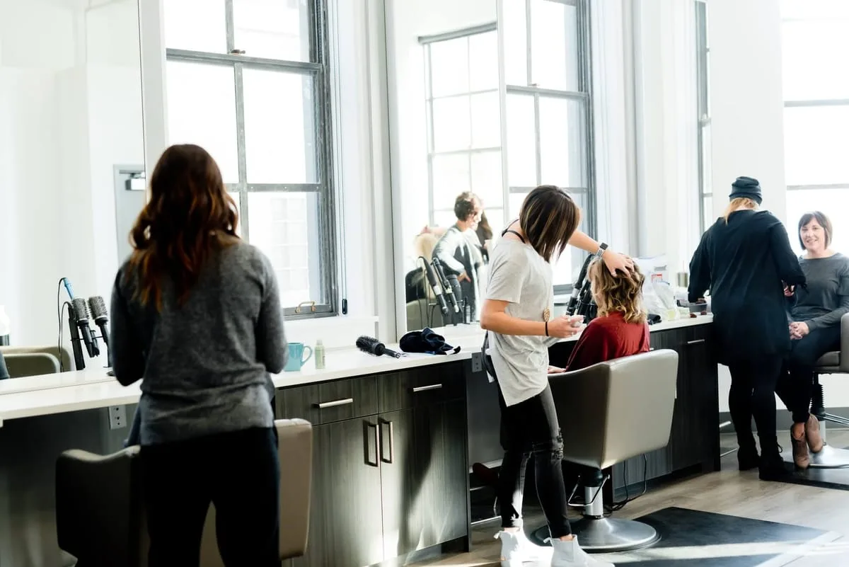 Accounting & Tax Services for Hair Salons in London (W1W Area)